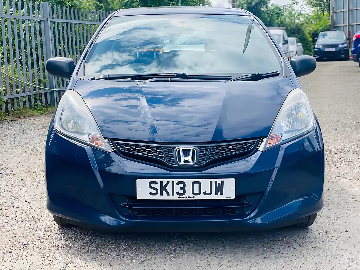 Used 2013 Honda Jazz S Blue - Interior and Exterior details 2