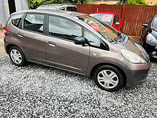 Used 2013 Honda Jazz S Brown - Interior and Exterior details 15