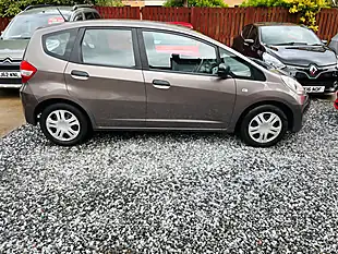 Used 2013 Honda Jazz S Brown - Interior and Exterior details 16