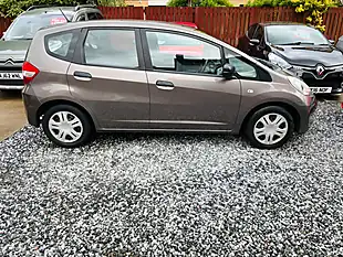 Used 2013 Honda Jazz S Brown - Interior and Exterior details 19