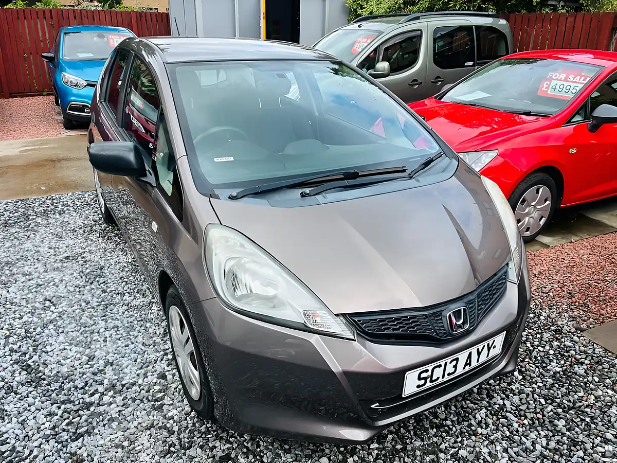 Used 2013 Honda Jazz S Brown - Interior and Exterior details 5
