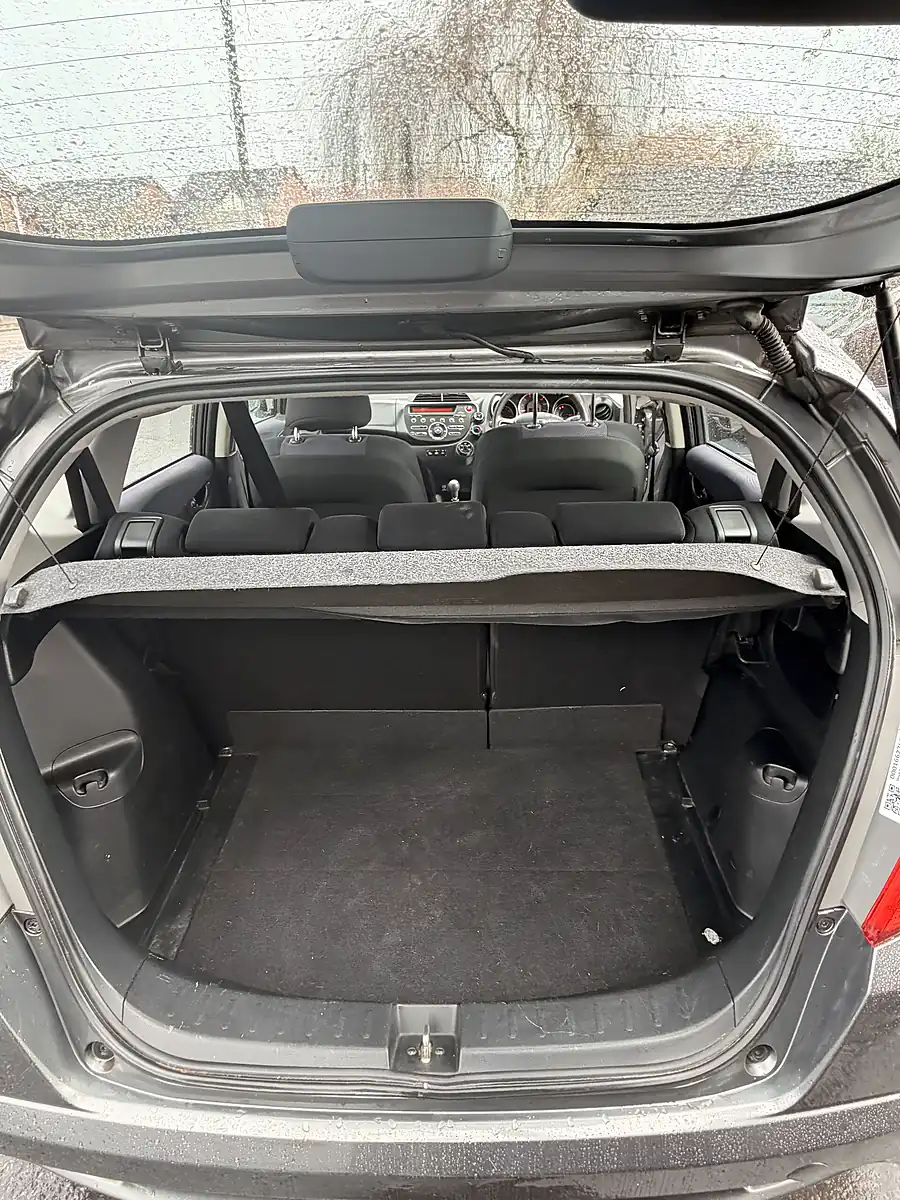 Used 2013 Honda Jazz S Grey - Interior and Exterior details 12