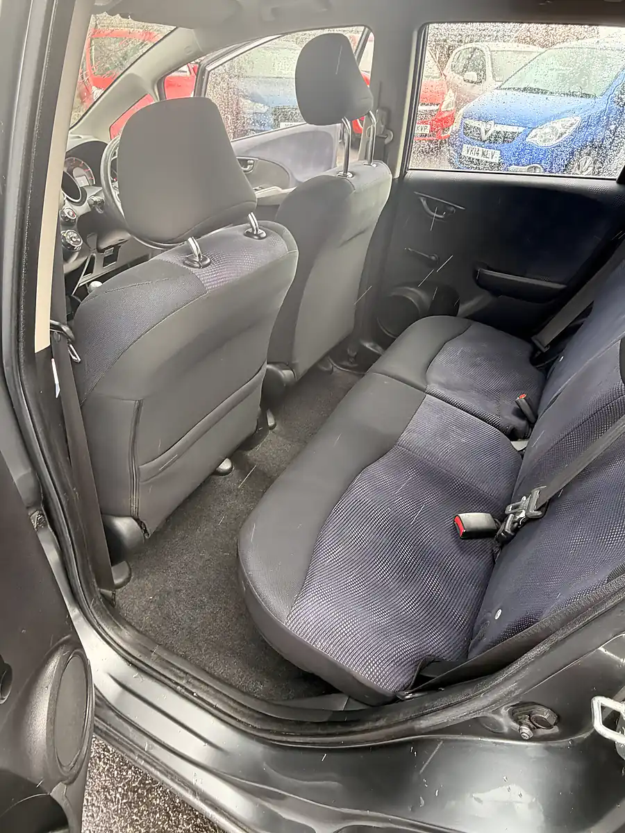 Used 2013 Honda Jazz S Grey - Interior and Exterior details 13