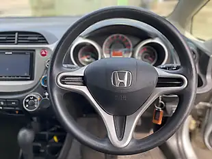 Used 2013 Honda Jazz Silver - Interior and Exterior details 18