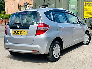 Used 2013 Honda Jazz Silver - Interior and Exterior details 7