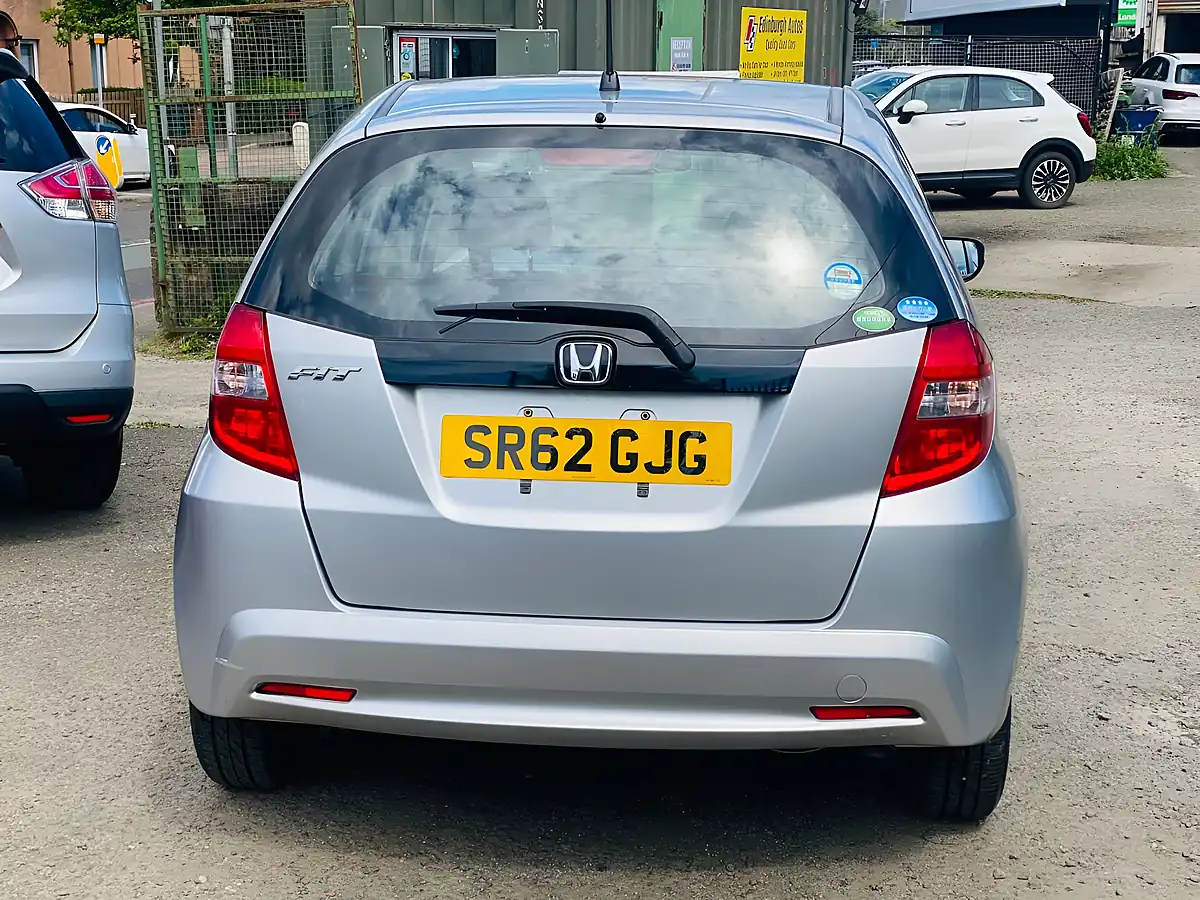Used 2013 Honda Jazz Silver - Interior and Exterior details 8