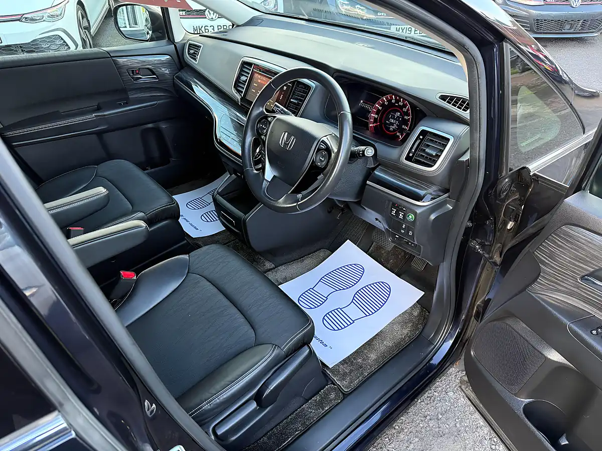 Used 2013 Honda Odyssey Absolute Advance Black - Interior and Exterior details 12