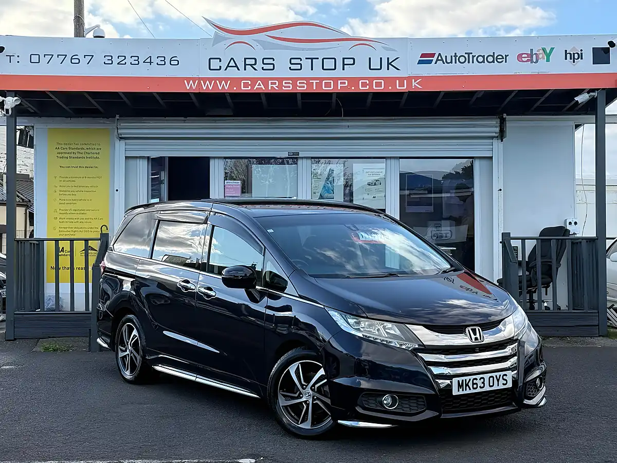 Used 2013 Honda Odyssey Absolute Advance Black - Interior and Exterior details 5