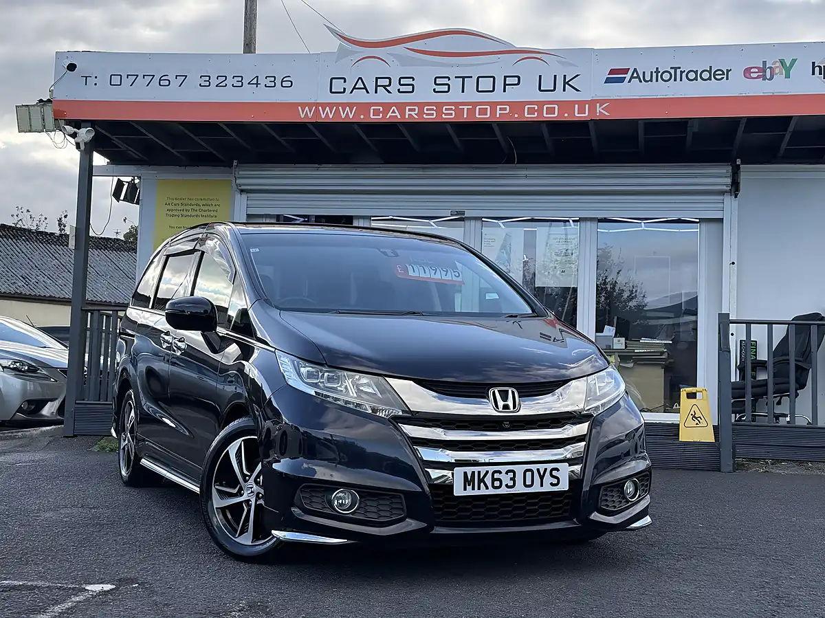 Used 2013 Honda Odyssey Absolute Advance Black - Interior and Exterior details 6