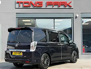 Used 2013 Honda Stepwagon Spada Z Purple - Interior and Exterior details 10