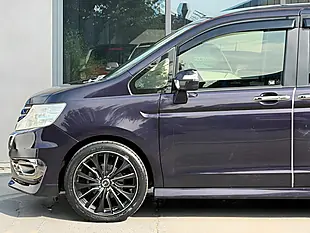 Used 2013 Honda Stepwagon Spada Z Purple - Interior and Exterior details 8