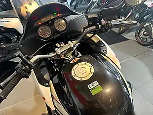 Used 2013 Honda XL1000V Varadero Xl White - Interior and Exterior details 6