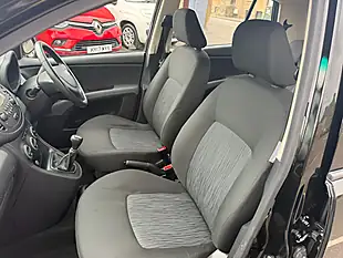 Used 2013 Hyundai I10 Active Black - Interior and Exterior details 11