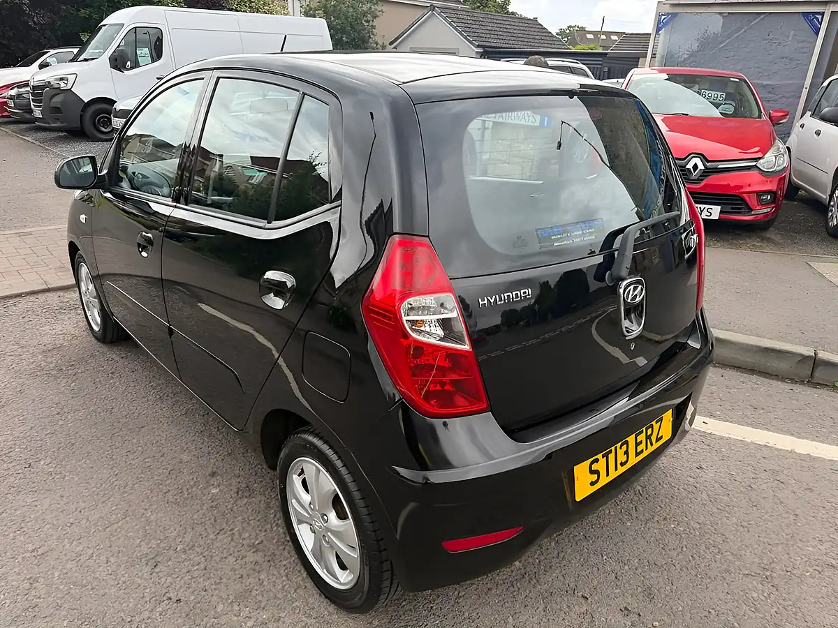 Used 2013 Hyundai I10 Active Black - Interior and Exterior details 3