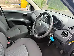 Used 2013 Hyundai I10 Active Black - Interior and Exterior details 8