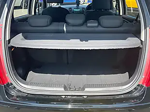 Used 2013 Hyundai i10 Active Black - Interior and Exterior details 13