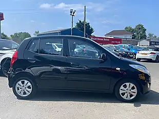 Used 2013 Hyundai i10 Active Black - Interior and Exterior details 7