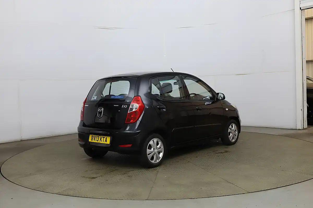 Used 2013 Hyundai i10 Active Euro 5 5dr Black - Interior and Exterior details 6
