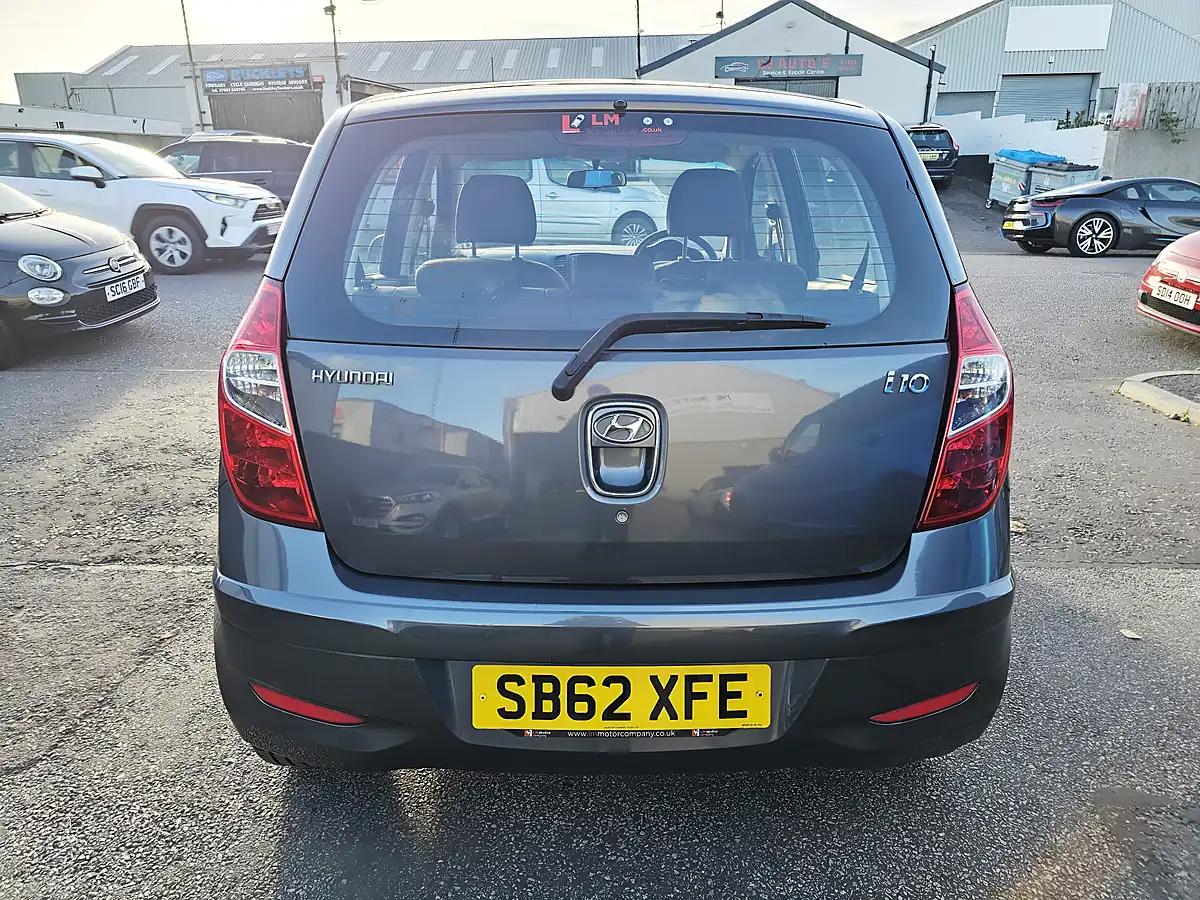 Used 2013 Hyundai i10 Active Grey - Interior and Exterior details 3