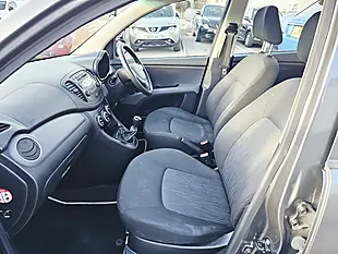 Used 2013 Hyundai i10 Active Grey - Interior and Exterior details 7