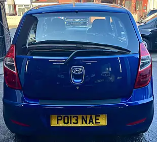 Used 2013 Hyundai i10 Active Metallic Blue - Interior and Exterior details 11