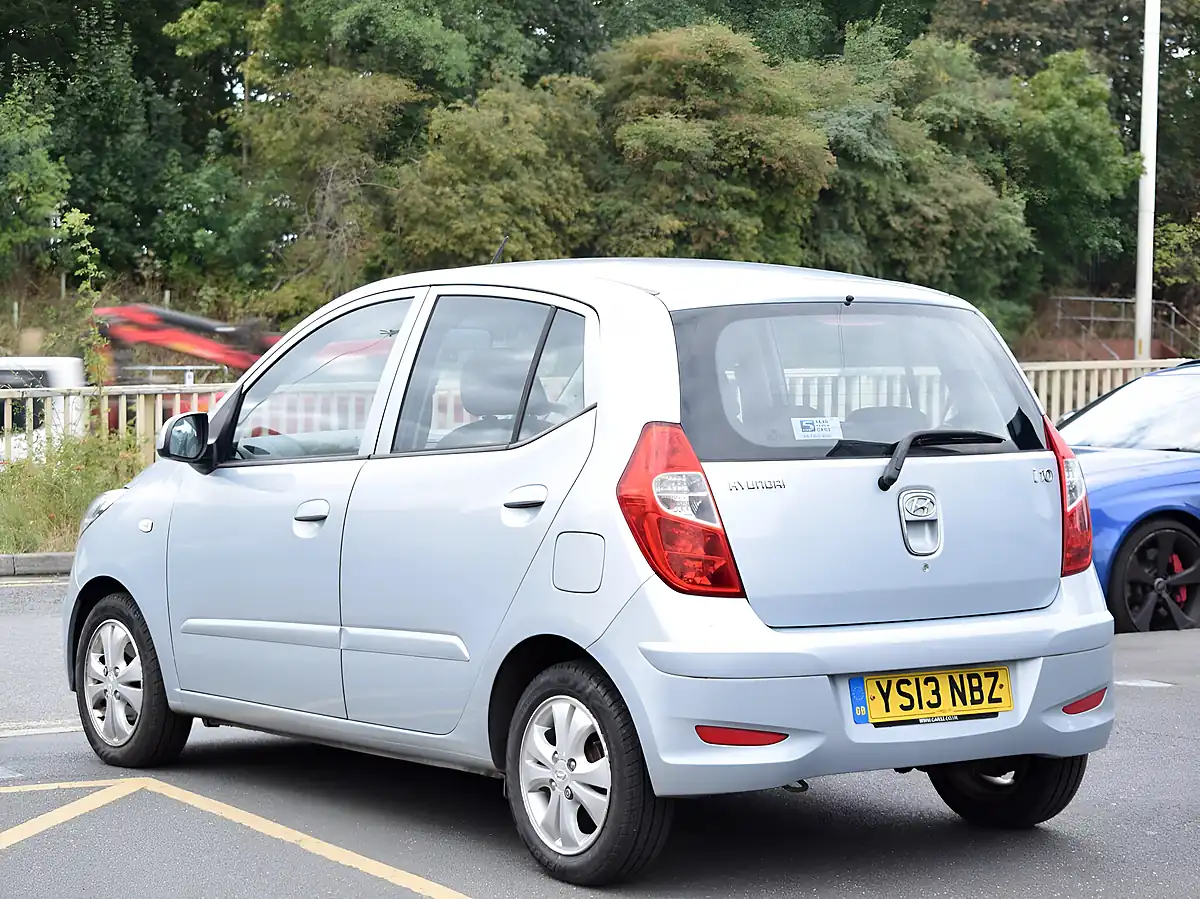 Used 2013 Hyundai I10 Active Silver - Interior and Exterior details 5