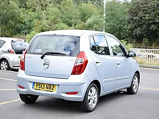 Used 2013 Hyundai I10 Active Silver - Interior and Exterior details 9