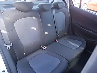 Used 2013 Hyundai I20 Active Clean Blue - Interior and Exterior details 10
