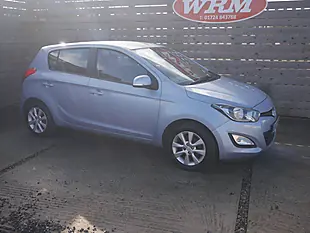 Used 2013 Hyundai I20 Active Clean Blue - Interior and Exterior details 2