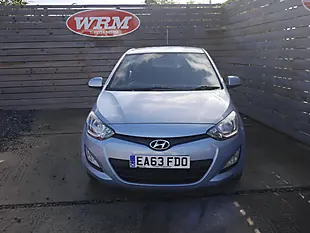 Used 2013 Hyundai I20 Active Clean Blue - Interior and Exterior details 3