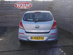 Used 2013 Hyundai I20 Active Clean Blue - Interior and Exterior details 8