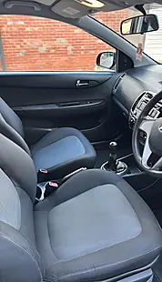 Used 2013 Hyundai I20 Classic Black - Interior and Exterior details 2