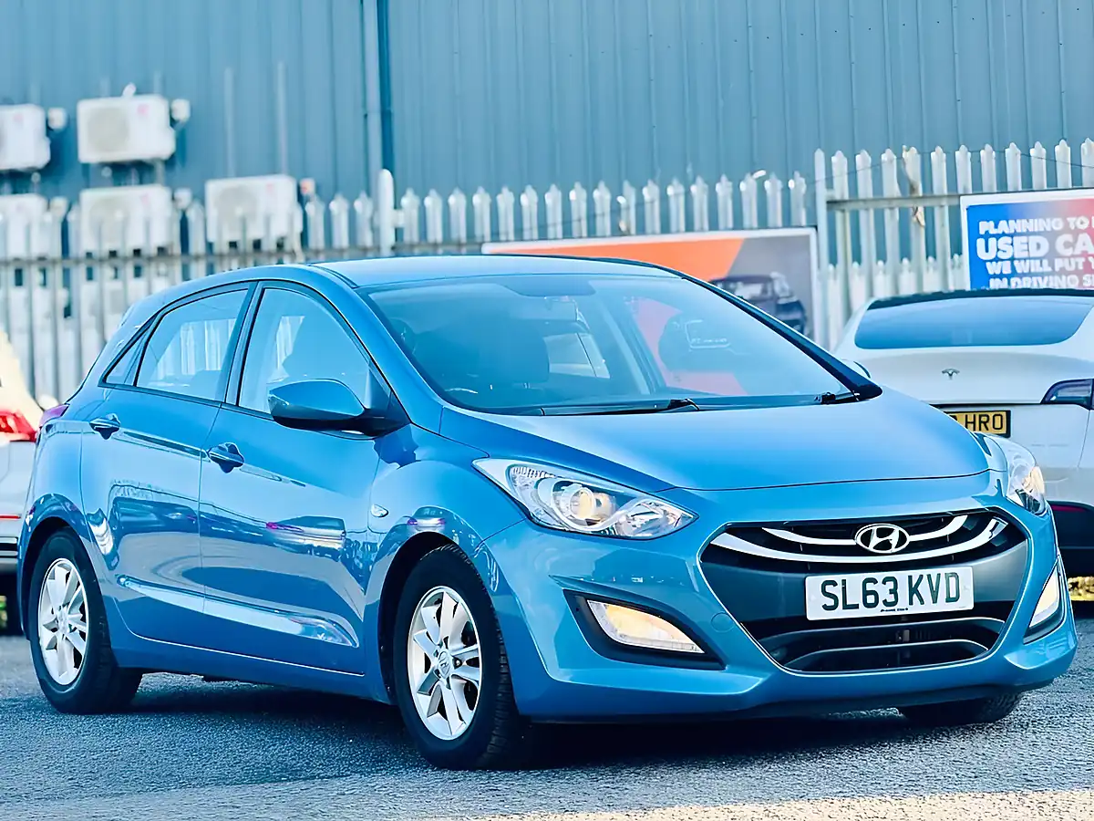 Used 2013 Hyundai I30 Active Blue - Interior and Exterior details 10
