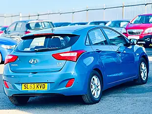 Used 2013 Hyundai I30 Active Blue - Interior and Exterior details 15