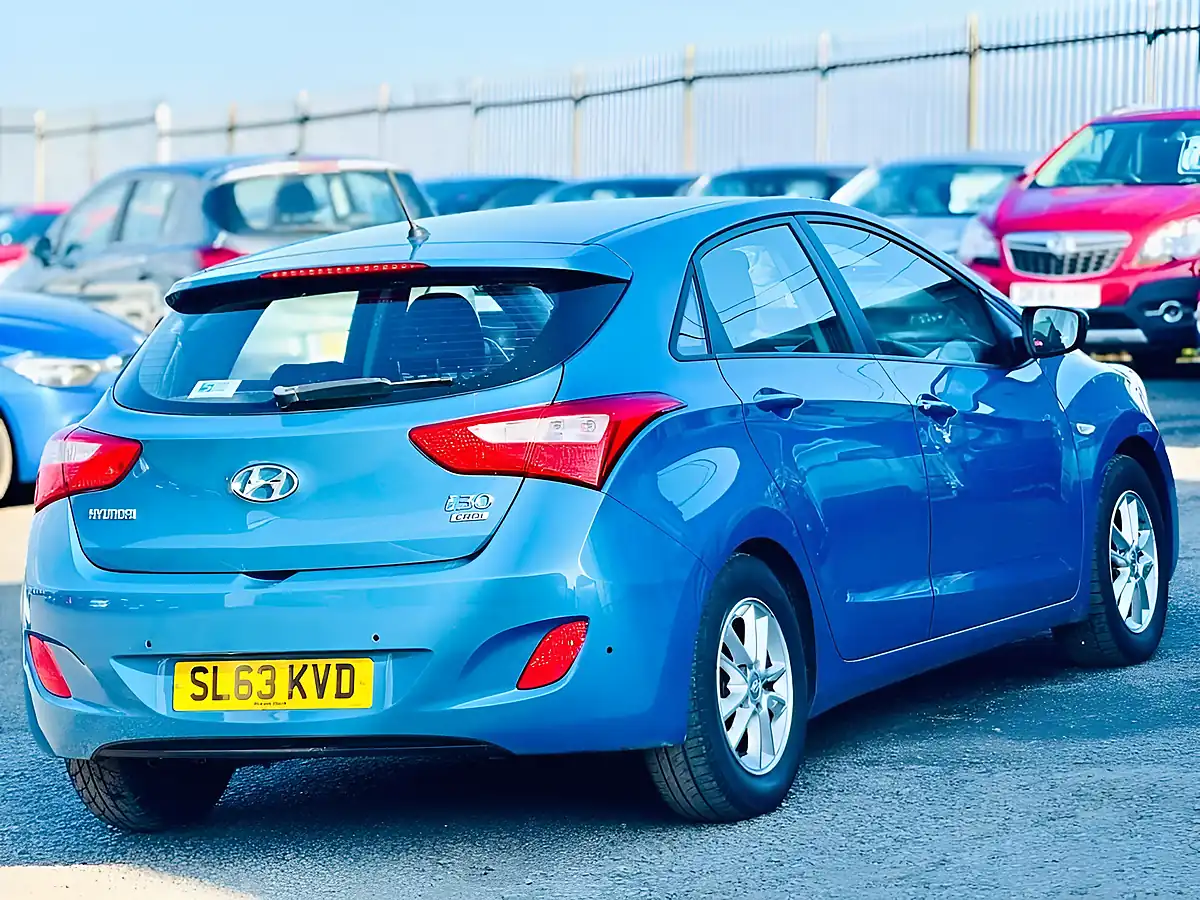 Used 2013 Hyundai I30 Active Blue - Interior and Exterior details 15