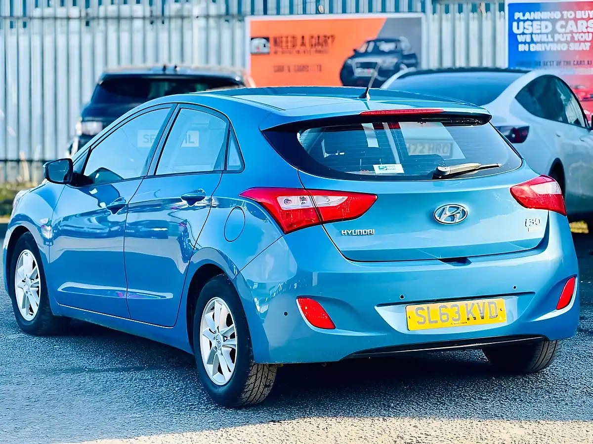 Used 2013 Hyundai I30 Active Blue - Interior and Exterior details 4