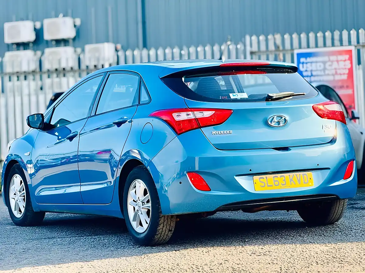 Used 2013 Hyundai I30 Active Blue - Interior and Exterior details 8