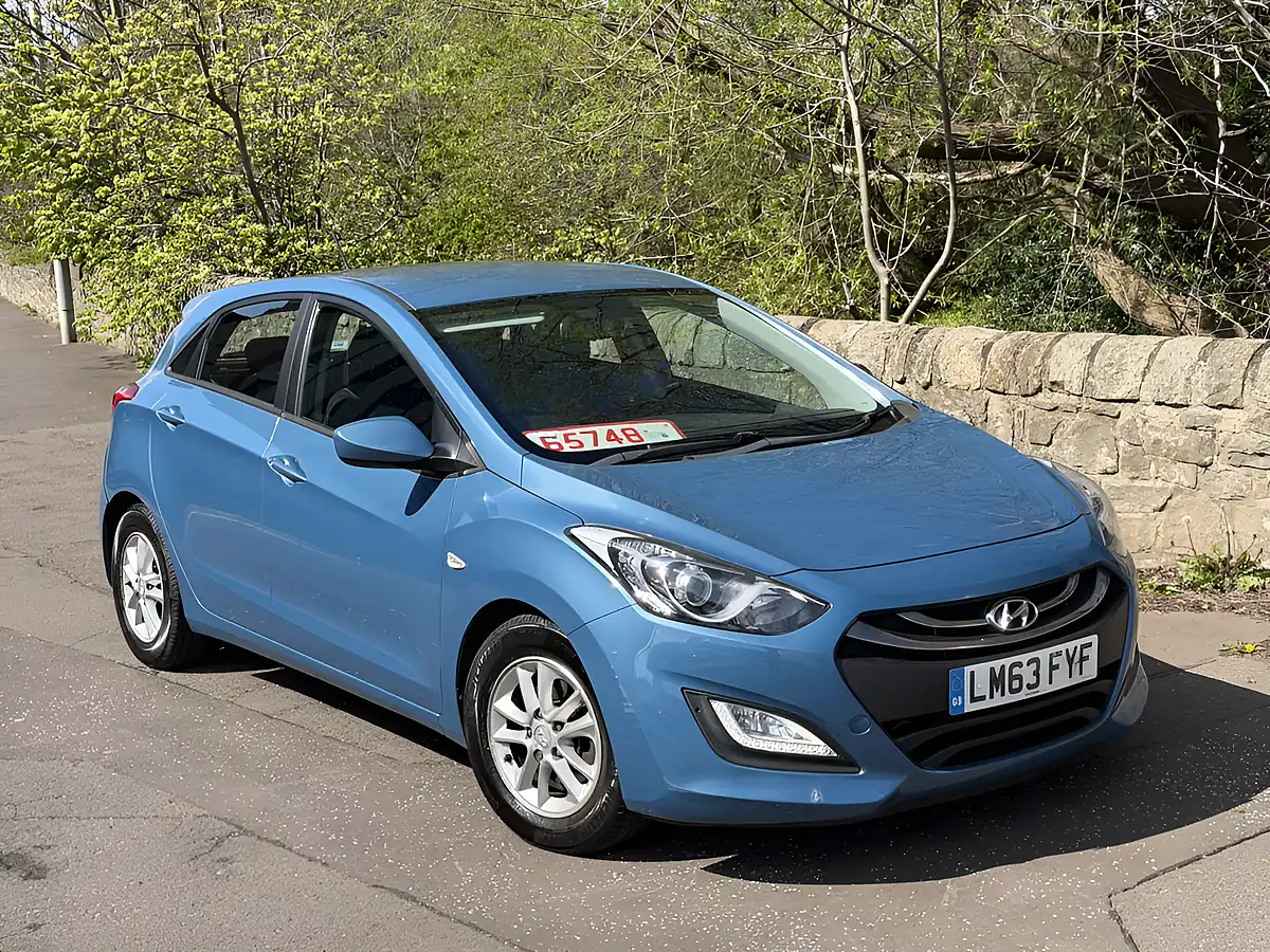 Used 2013 Hyundai i30 Active Blue - Front View