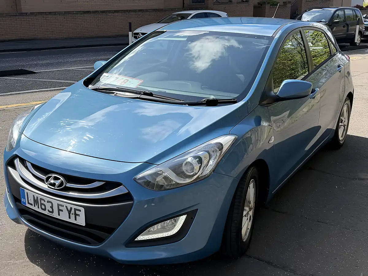 Used 2013 Hyundai i30 Active Blue - Interior and Exterior details 6