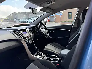 Used 2013 Hyundai i30 Active Blue - Interior and Exterior details 9