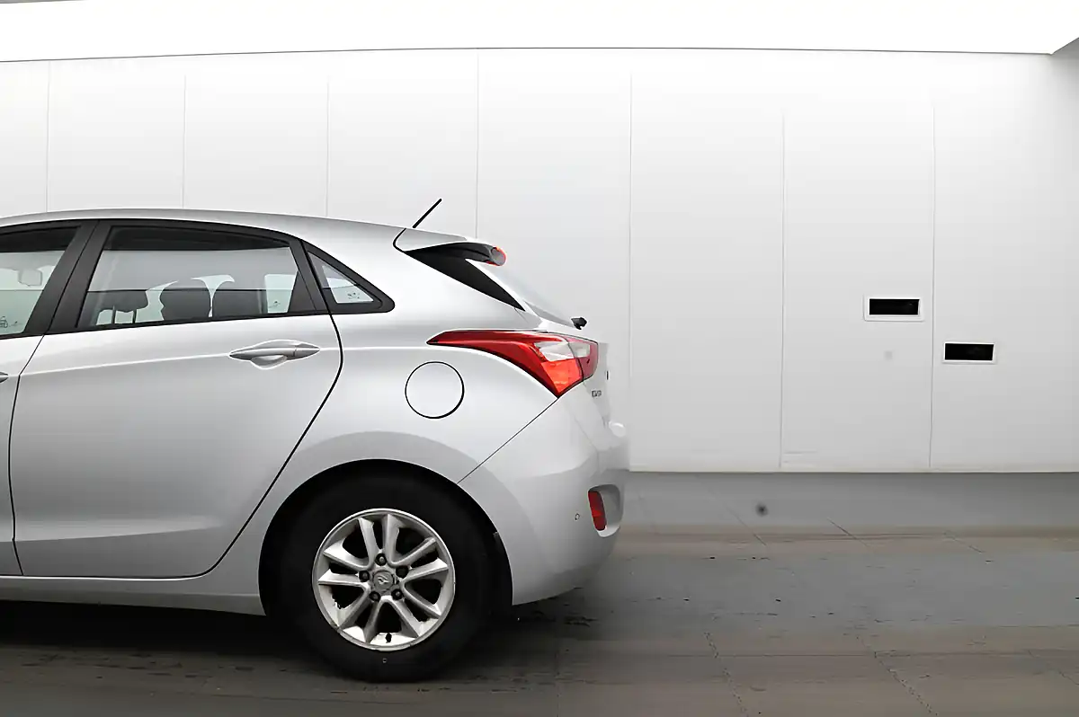 Used 2013 Hyundai I30 Active Euro 5 Silver - Interior and Exterior details 12
