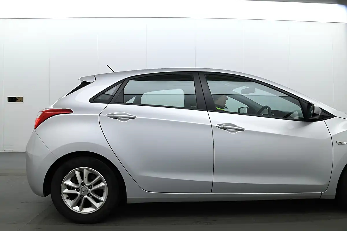 Used 2013 Hyundai I30 Active Euro 5 Silver - Interior and Exterior details 13