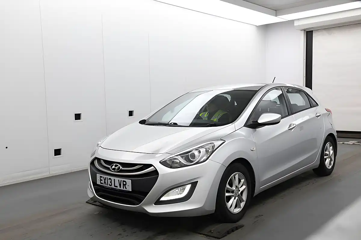 Used 2013 Hyundai I30 Active Euro 5 Silver - Interior and Exterior details 2