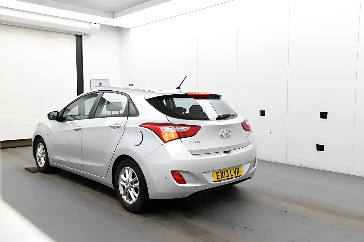 Used 2013 Hyundai I30 Active Euro 5 Silver - Interior and Exterior details 4