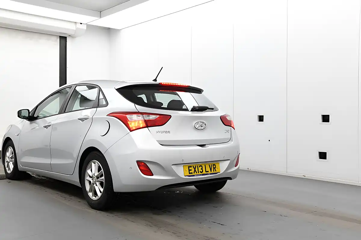 Used 2013 Hyundai I30 Active Euro 5 Silver - Interior and Exterior details 8
