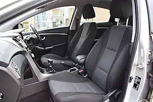 Used 2013 Hyundai i30 Blue Drive Active Silver - Interior and Exterior details 13