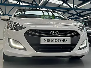 Used 2013 Hyundai i30 Blue Drive Active White - Interior and Exterior details 18