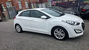 Used 2013 Hyundai i30 Blue Drive Edition White - Interior and Exterior details 5