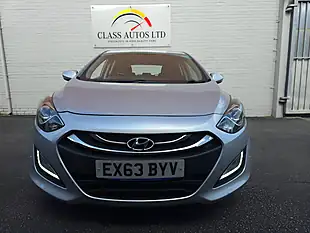 Used 2013 Hyundai I30 Style Nav Silver - Interior and Exterior details 3