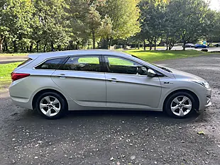 Used 2013 Hyundai I40 Blue Drive Active Silver - Interior and Exterior details 7